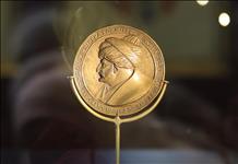 Fatih Sultan Mehmet'in Madalyonu Artık Evinde